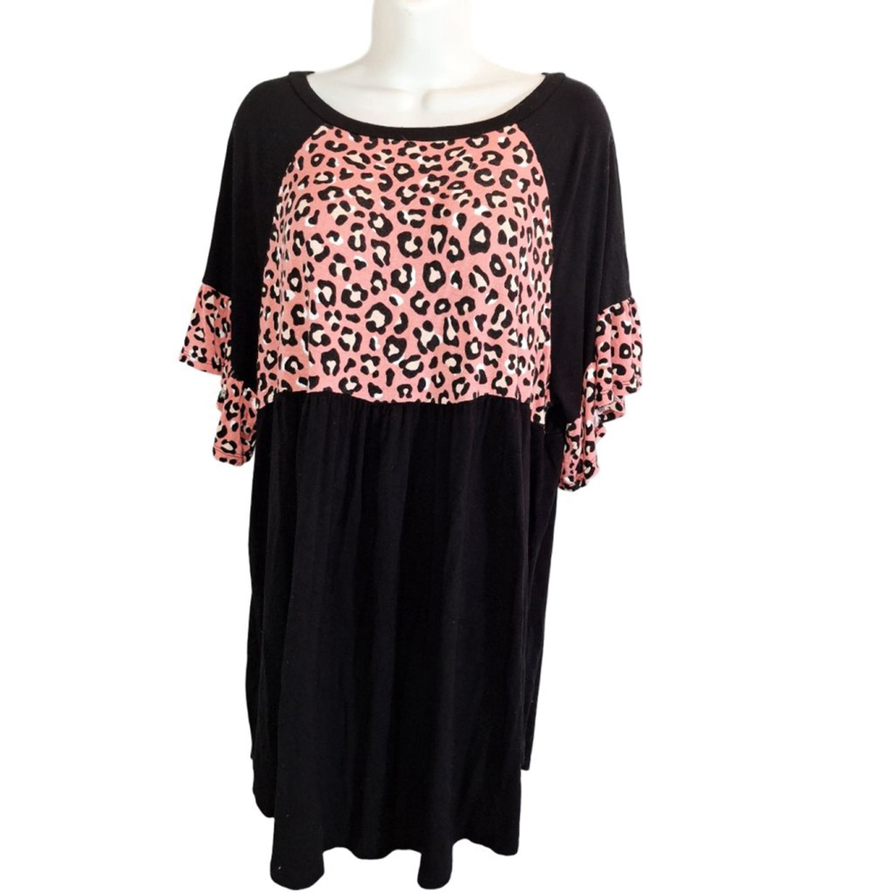 EMERALD Black & Pink Leopard Print super soft sz 1X ruffle blouse